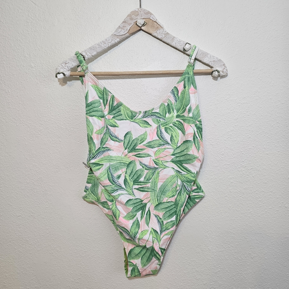 Brazilian One Piece Swimsuit Floral Pattern Fully Lined SPF 50 Fabric Size Large